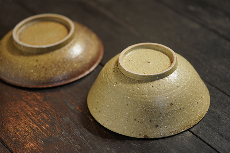 Pottery-Stoneware-Noodle-Bowl_05