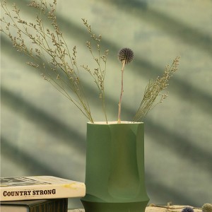 bamboo-knot-ceramic-vase-2